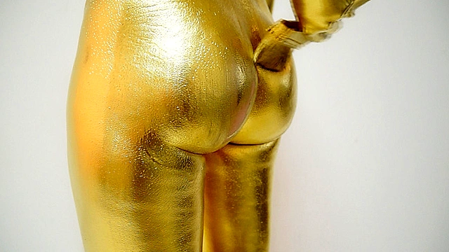 GOLD PAINT015