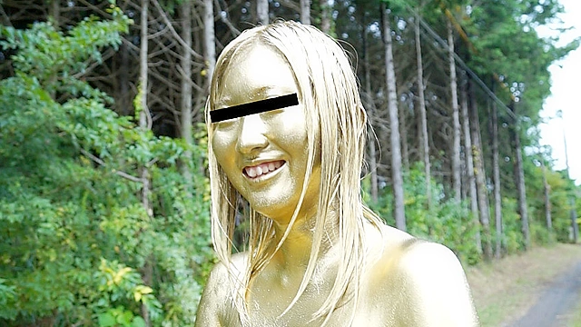 GOLD PAINT015