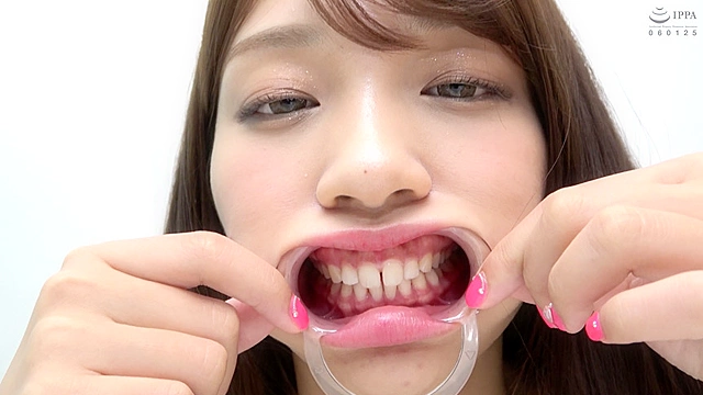大人気女優 木下ひまりチャンの激レアのどちんこ＆歯観察！！！しゃっくりも！！！