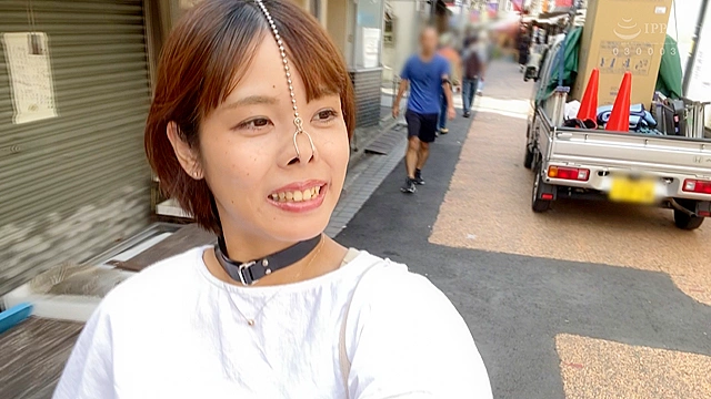 わたしの豚ヅラ、見てください。