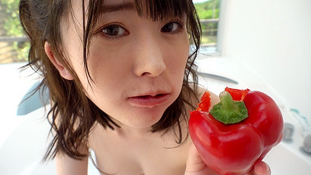 明日見未来／ 美乳の女神