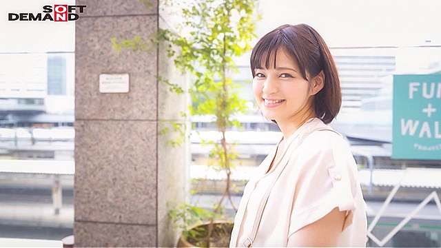 ニコニコ笑顔に励まされる。不器用で真面目な2児のママ。 西村有紗 41歳 第2章 2児のママが嬉し恥ずかし初絶頂 旦那が仕事中の10時間 中でも外でもず～っと悶絶イキまくりSEX