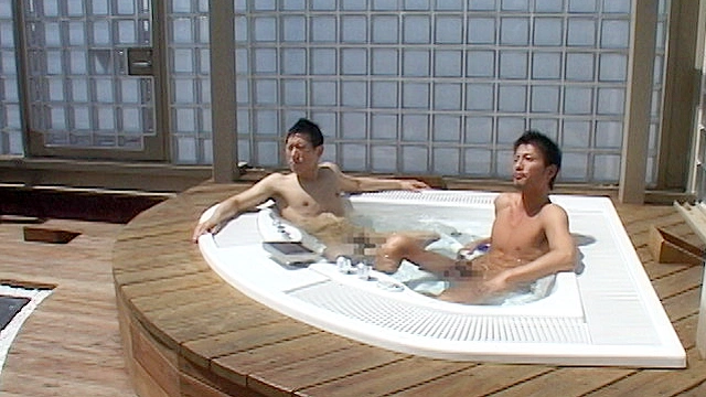 野外で室内で筋肉バキバキの野郎2人の濃厚SEX！