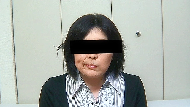 熟女に叱られたい願望 厳しく優しく睨まれながら