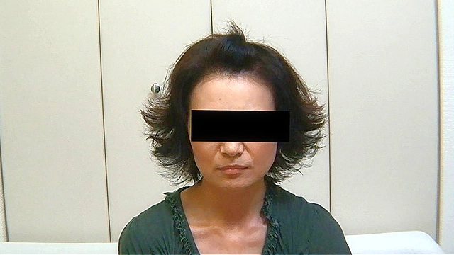 熟女に叱られたい願望 厳しく優しく睨まれながら
