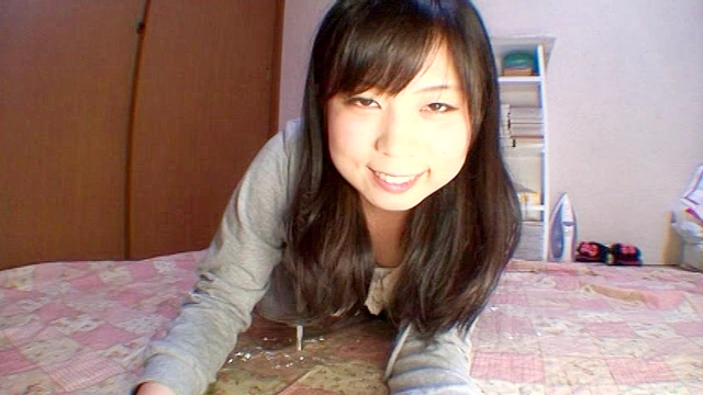 田舎の快便女子大生 地味だけど可愛い激臭艶々うんち日記