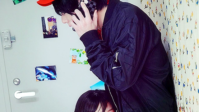 お仕事中、ですが。