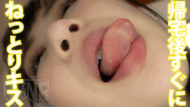 ＜完全主観＞かわいい彼女とラブラブキス体験 2人っきりでねっとりキス手コキ 2