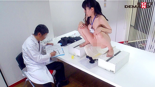 SOD女子社員  新入社員限定 巨乳だらけの全裸で健康診断 立派に育った食べごろな身体の9名を全裸にして真面目に検診しました（ハート）