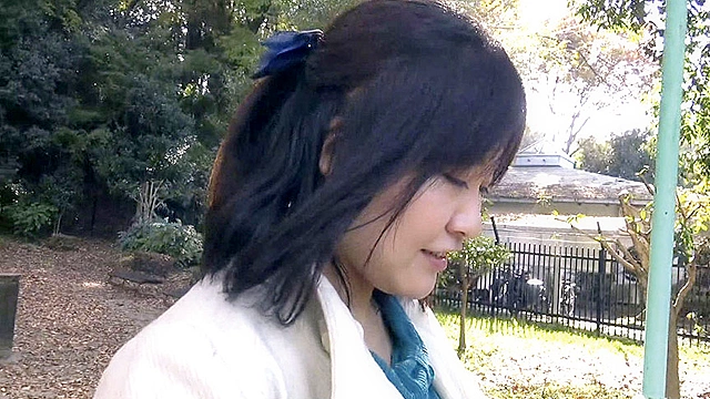 知りあいの人妻を連れて温泉旅行へ008