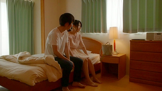湯けむりおっぱい注意報