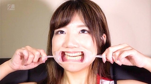 親知らずを抜いた口腔と美舌鼻フェラ唾パック 佐々木ひなこ