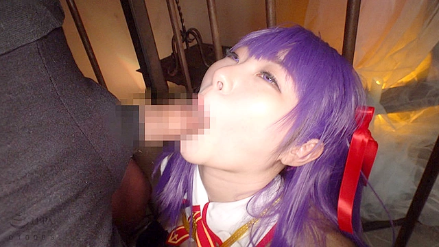 30人のコスプレ美少女フェラ映像集 4時間