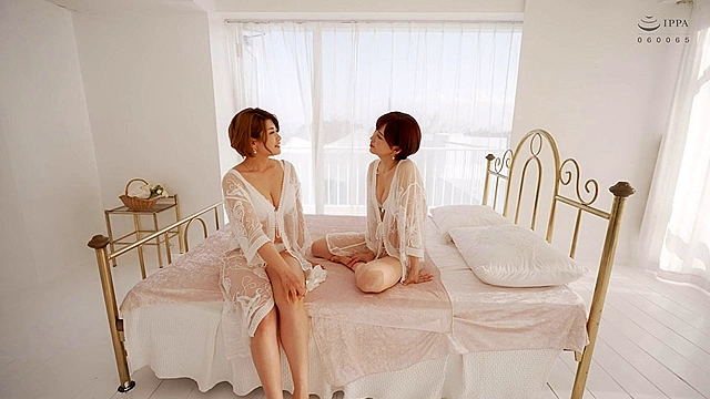 濃厚なSEX 純白なSEX 美しい女性だけの世界で純白レズor本能のままに乱れ狂う漆黒SEX
