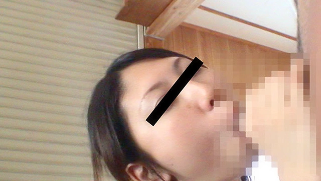 投稿 飲尿・ザー飲みキャバ嬢 摩子