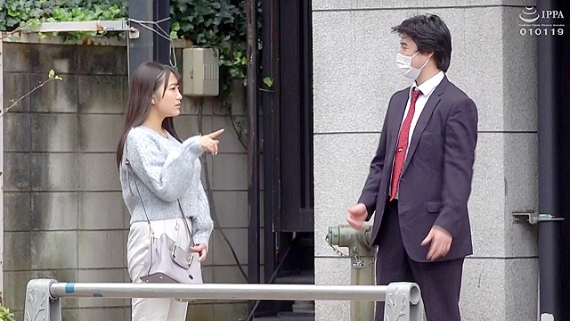 人妻中出しはな。ゆるマン防止の先っぽ3cm！膣圧デカチンエクササイズ！撮って出しマジックミラー号