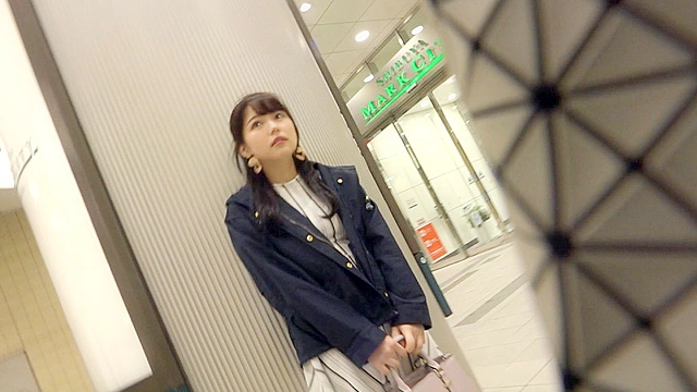パパ活アプリで見つけた感度抜群の極上素材☆おっさんチ○ポの快感に淫らにウネる変態美大生に無許可で中出し！！