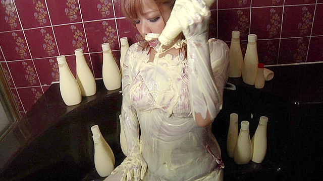 全身マヨネーズ塗りたくりお酢ぶっかけオナニー りずちゃん