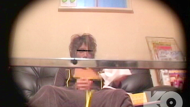 AV男優の応募にやって来たカッコカワイイ系の面接を○撮！！