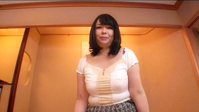 俺たちの熟女 すみれ 52歳 巨乳×巨尻 イキすぎてケイレン絶頂！