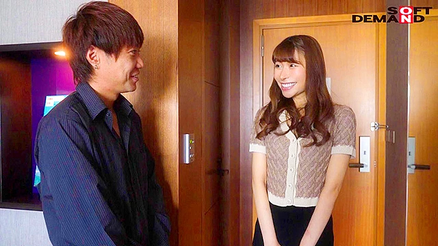 奔放でアクティブ！それがいつまでも若さを保つ秘訣です 藤真礼奈 37歳 第2章 好みの年下クン達の絶倫チ○ポでず～っとイカされ続ける ハーレム激ピス乱交