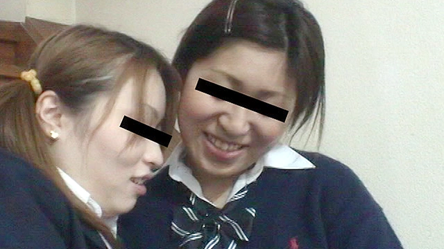 投稿 レズ痴女 怜21歳＆佑香19歳