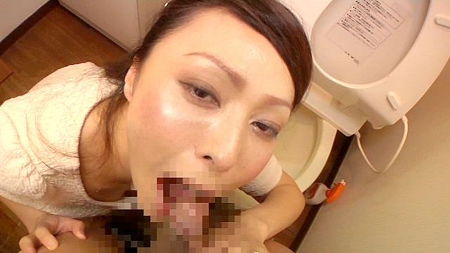 おかあさんがおしっこ手伝ってあげる2