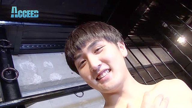 悶絶少年 淫乱変態田舎少年よういち、蝋燭責め・鞭打ちに歓喜の絶叫！！