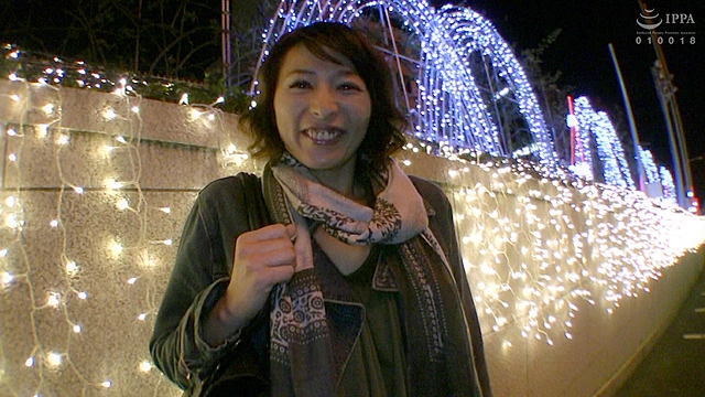 浮気美熟女たちの浮気現場！～旦那以外の男とホテルデートで不倫三昧～