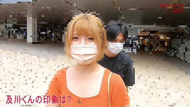 ちょっとエッチな普通の女の子・はるなちゃん22歳＆すみれちゃん25歳と一泊旅行
