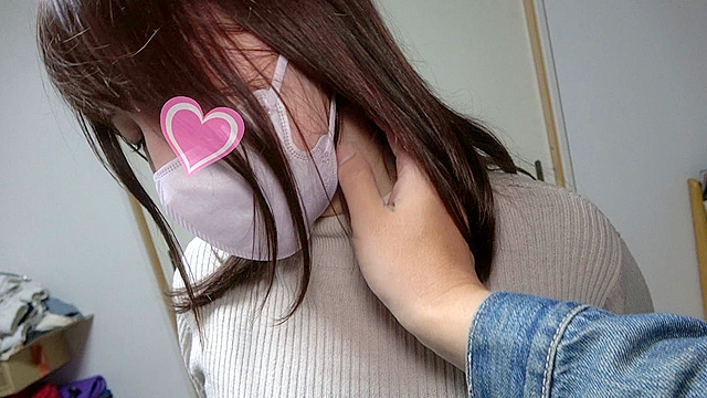 予告無し口内発射でごめんなさいw Part2 ふんわり若妻さんのお宅にお邪魔してちゅぱフェラ【おっぱいGET】