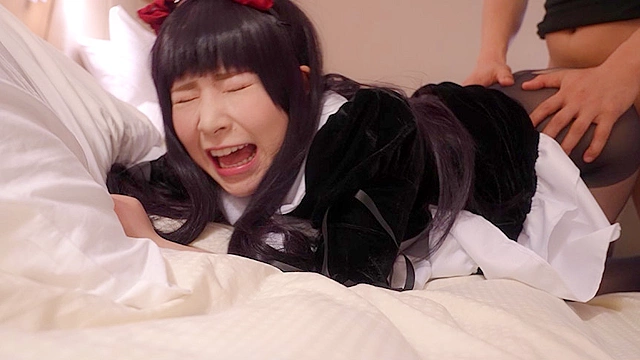 【中出し】厳選美少女にコスプレさせてオレの子を孕ませる！【黒●猫】