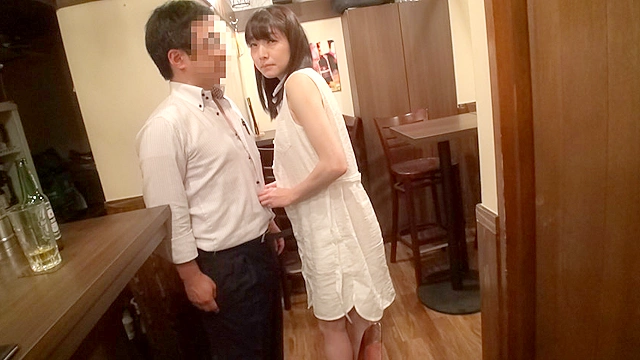 ガチ露出調○中 涼川絢音