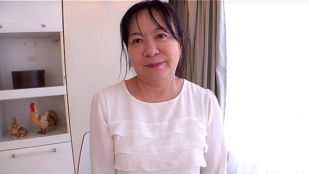 上戸あけみ 58歳 中出し熟女