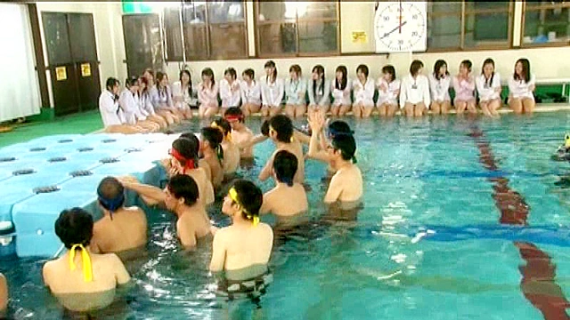2012 夏 SOD女子社員だらけのビチョ濡れ大水泳大会