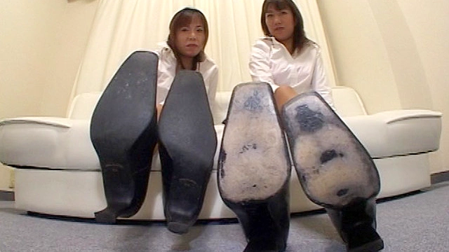 仕事用パンプスのすっぱい匂い＆すっぱいつま先