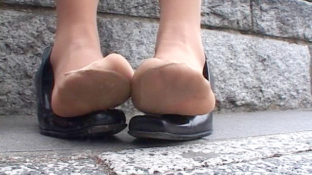 仕事用パンプスのすっぱい匂い＆すっぱいつま先