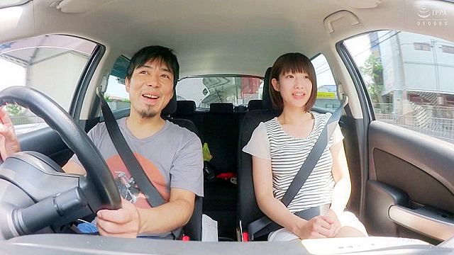 ぎこちない笑顔、生々しい不倫の記録。9人4時間