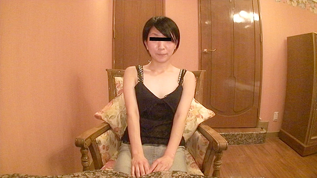 援交イズム 警戒心0パーセントの素人女性のハメ撮り映像を無断販売 4時間