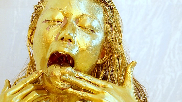 GOLD PAINT017