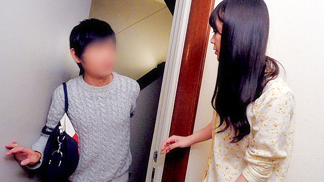 兄夫婦の家に行ったら、義姉に兄との夫婦仲を相談されて…小日向まい