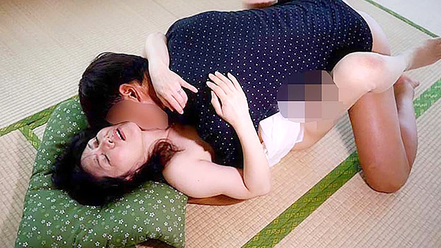 連れ添った熟年夫婦だからこその ねっとり密着情交 汁まみれ銀婚式の夜 36人8時間