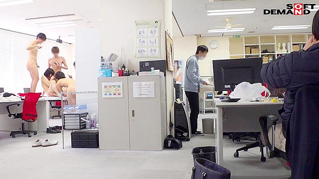 7就業体験で羞恥潮を漏らし続けるバイブ着用社内連れ回しイカされ 困っている先輩を助けたくなっちゃう純真インターンSOD女子社員 長谷川音映（22） ハイエロポテンシャルタスクシート2