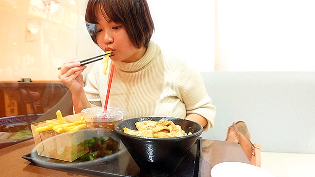 道産子爆乳地味子ちゃん、初めての上京ドキュメント。ふうか（I-cup）