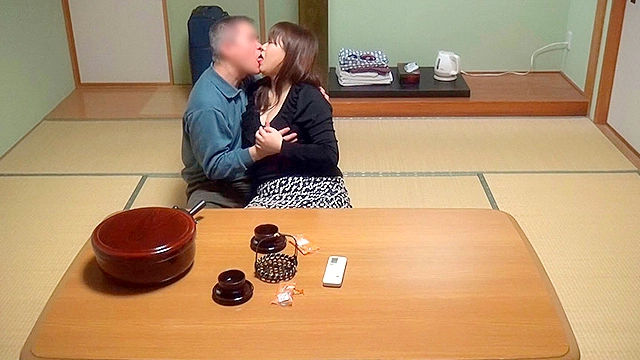 熟年の色恋 五十を過ぎて初めて味わう本当の快楽、身を焦がす恋 絡み合う濃密性交12編収録