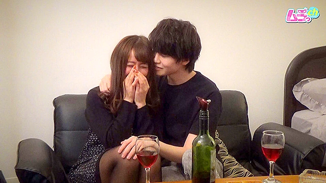 ホテル○撮 バンドマンとファンの女が、ライブ後禁断の密会をしコスプレSEXで二人きりの打ち上げ