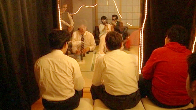 見てしまった！ 他人に抱かれる妻
