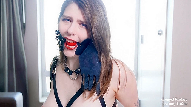 BDSMドール、ミーシャ・ヨーク初出演 Misha York's First Appearance
