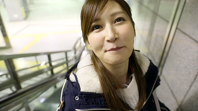 佐々木あき 39歳 AV引退 最後のAV女優としての姿「私、普通の主婦に戻ります…」女優から主婦の顔 ママの顔に戻る最後の最後、1秒前までSEXに没頭 もう一度、駆け抜けた性春 完全撮り下ろしラストSEX＆これまでの軌跡を振り返る作品集も収録 8時間2枚組