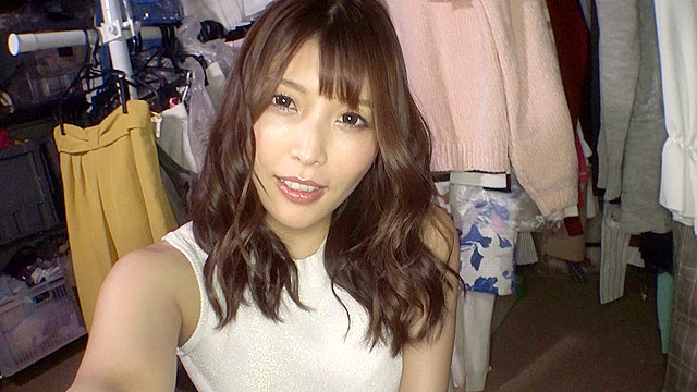 見られて興奮！自画撮り 自慰中毒ドスケベ人妻 性欲爆発オナニー vol．3